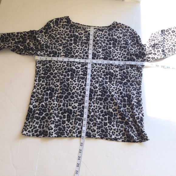 Charter Club Top Animal Print Size Large - Picture 3 of 3